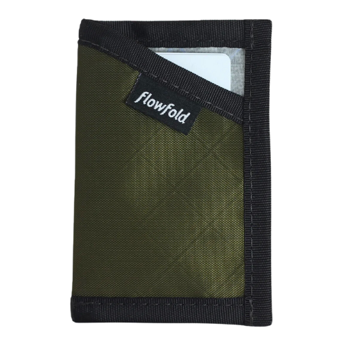 Minimalist Wallet (Pros and Cons)