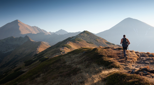 Long-Distance Backpacking Nutrition According to Science